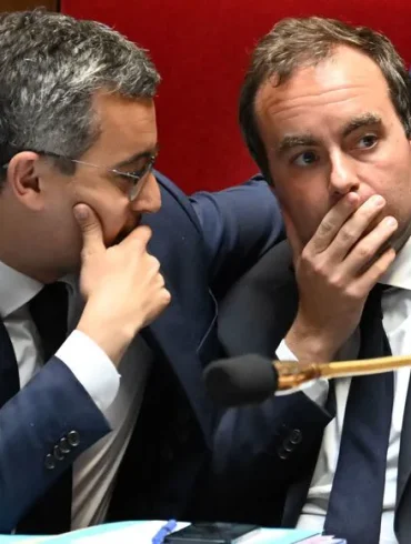 Spéculations sur un changement de gouvernement en France : incertitude à Matignon