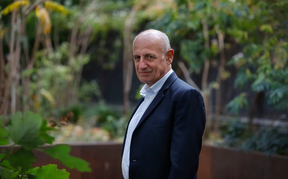 T’es une merde frère, Signé Hanouna : Jean-Michel Aphatie enquête sur l’influence de Cyril Hanouna