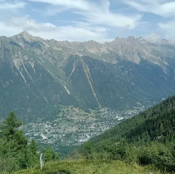 Tragique accident de parapente en Haute-Savoie : un jeune homme perd la vie