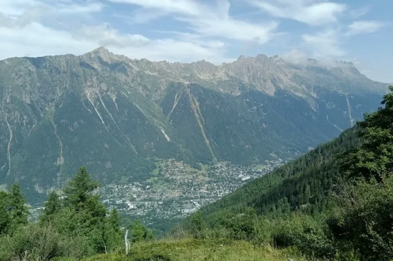 Tragique accident de parapente en Haute-Savoie : un jeune homme perd la vie