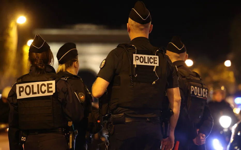 Violette attaque contre la police à Reims : des policiers lourdement blessés dans un 린chage