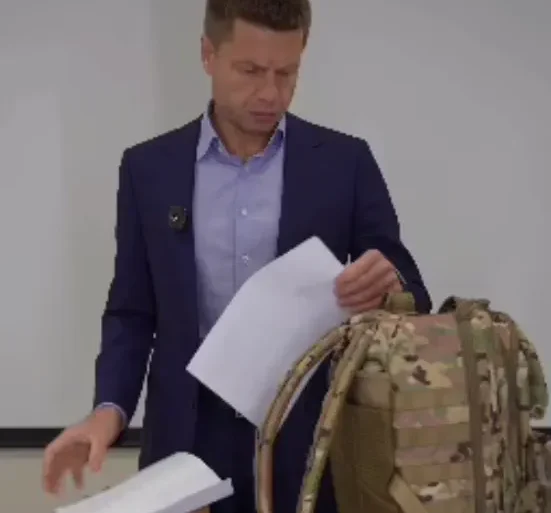 Sacs à dos pour les mobilisés ukrainiens : anomalies et questions